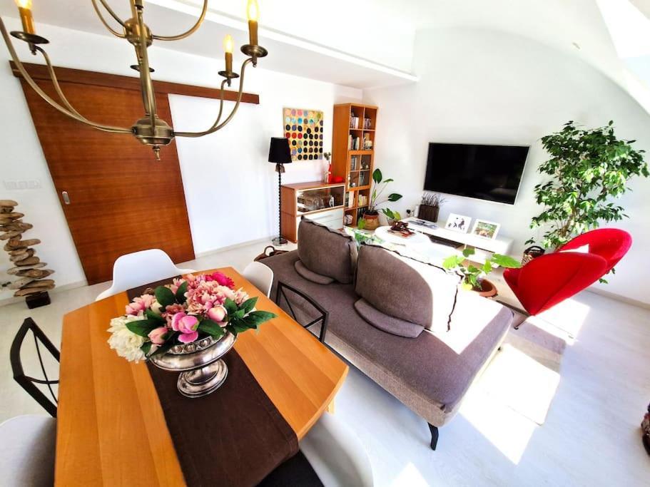 Apartamento Deluxe Vistas Al Mar Burela المظهر الخارجي الصورة